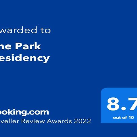 The Park Residency Hotel Дехрадун Екстериор снимка