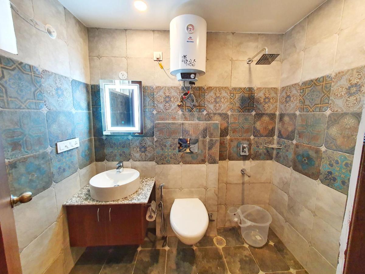 The Park Residency Hotel Дехрадун Екстериор снимка